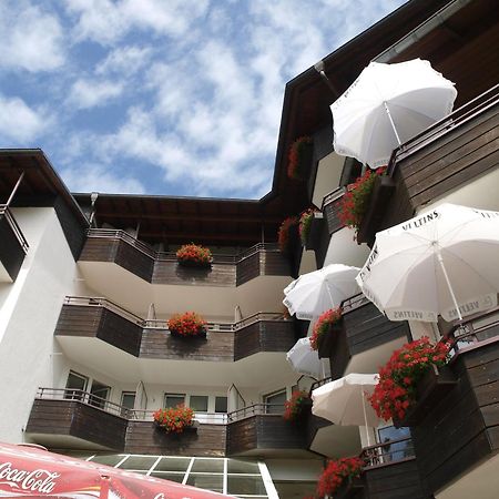 וילינגן Landhotel Henkenhof Willingen מראה חיצוני תמונה