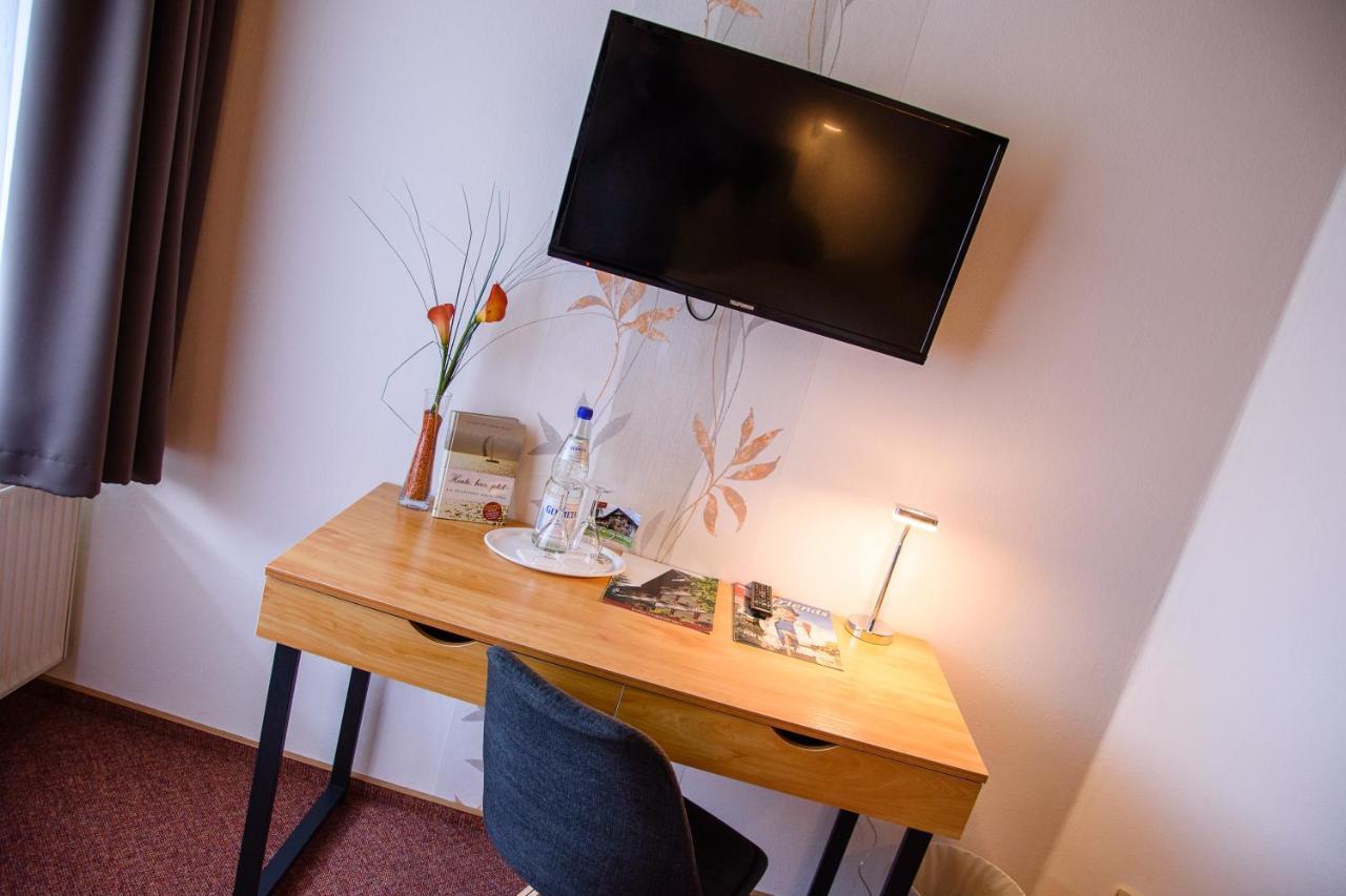 וילינגן Landhotel Henkenhof Willingen מראה חיצוני תמונה
